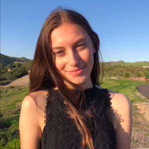 Meet your Posher, Jillian